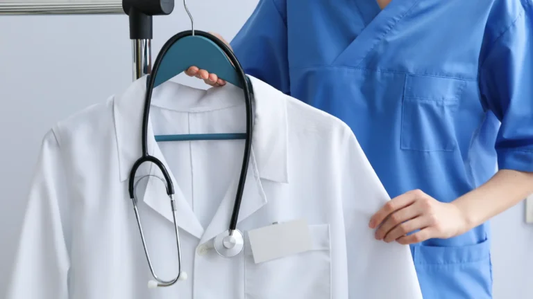 Licitação de lavanderia hospitalar: como analisar o edital e formar o preço