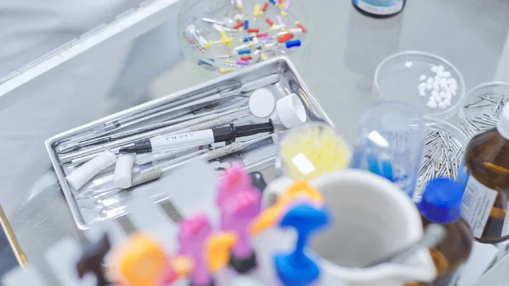Licitação de materiais odontológicos: como vencer?